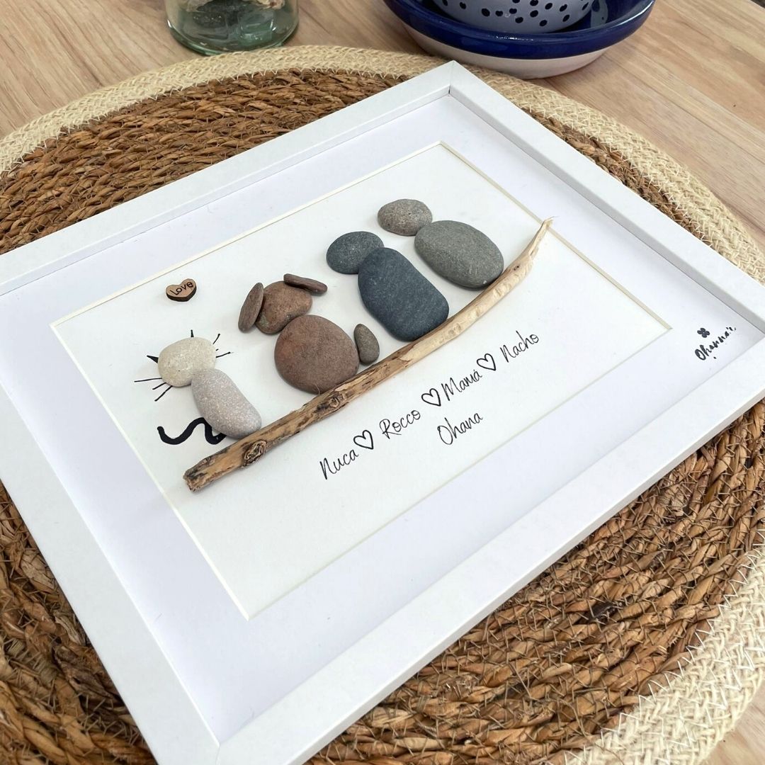 Familia encima del arbol