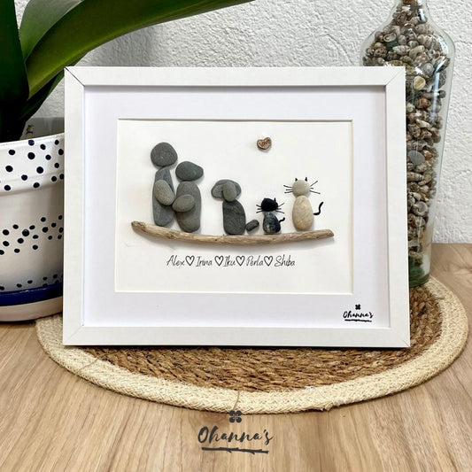 Familia encima del arbol